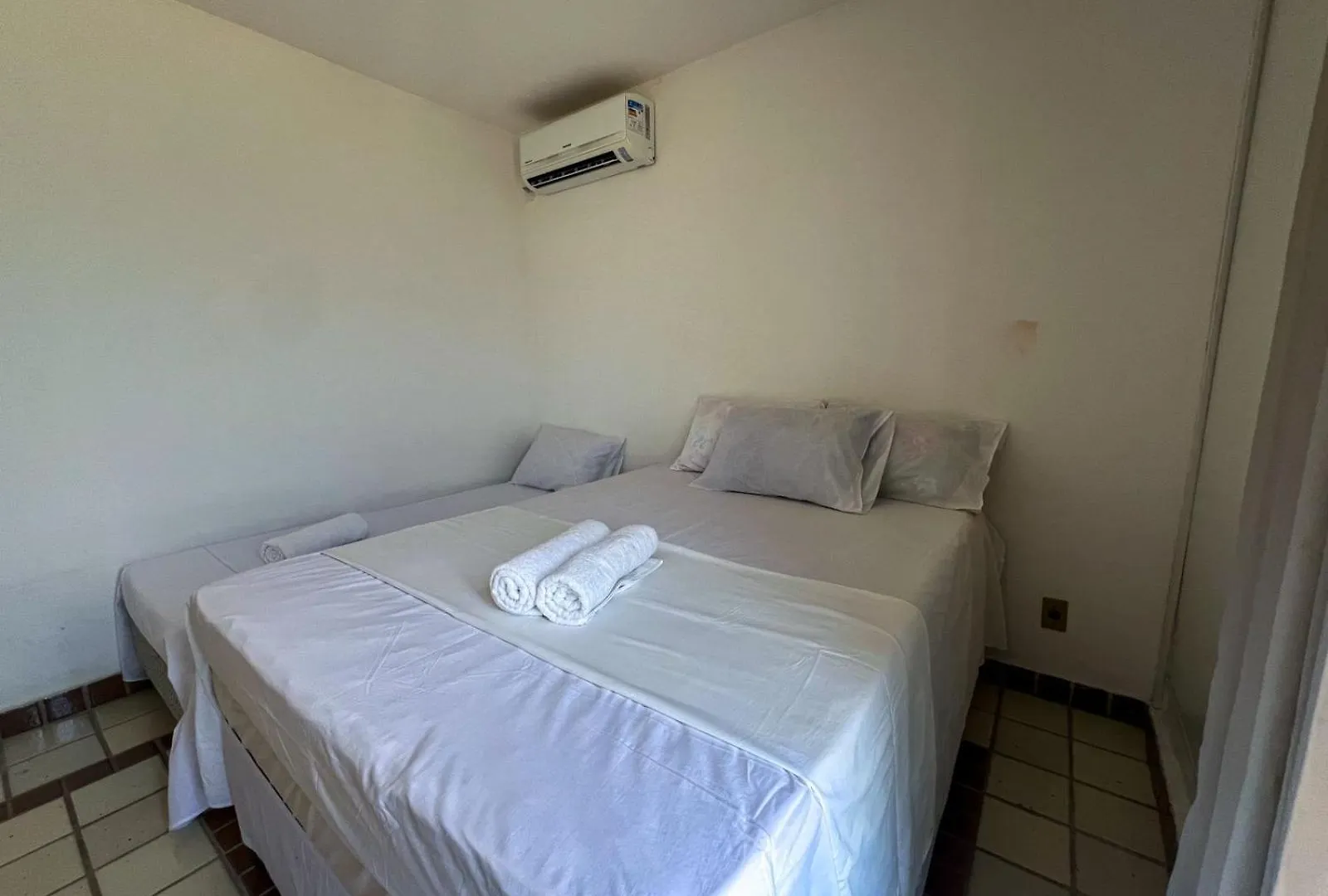 550M Da Praia; 2 Quartos; Wifi 300Mbs; Piscina; Churrasqueira; Estacionamento Gratuito 1 Carro 0*, بورتو سيغورو البرازيل