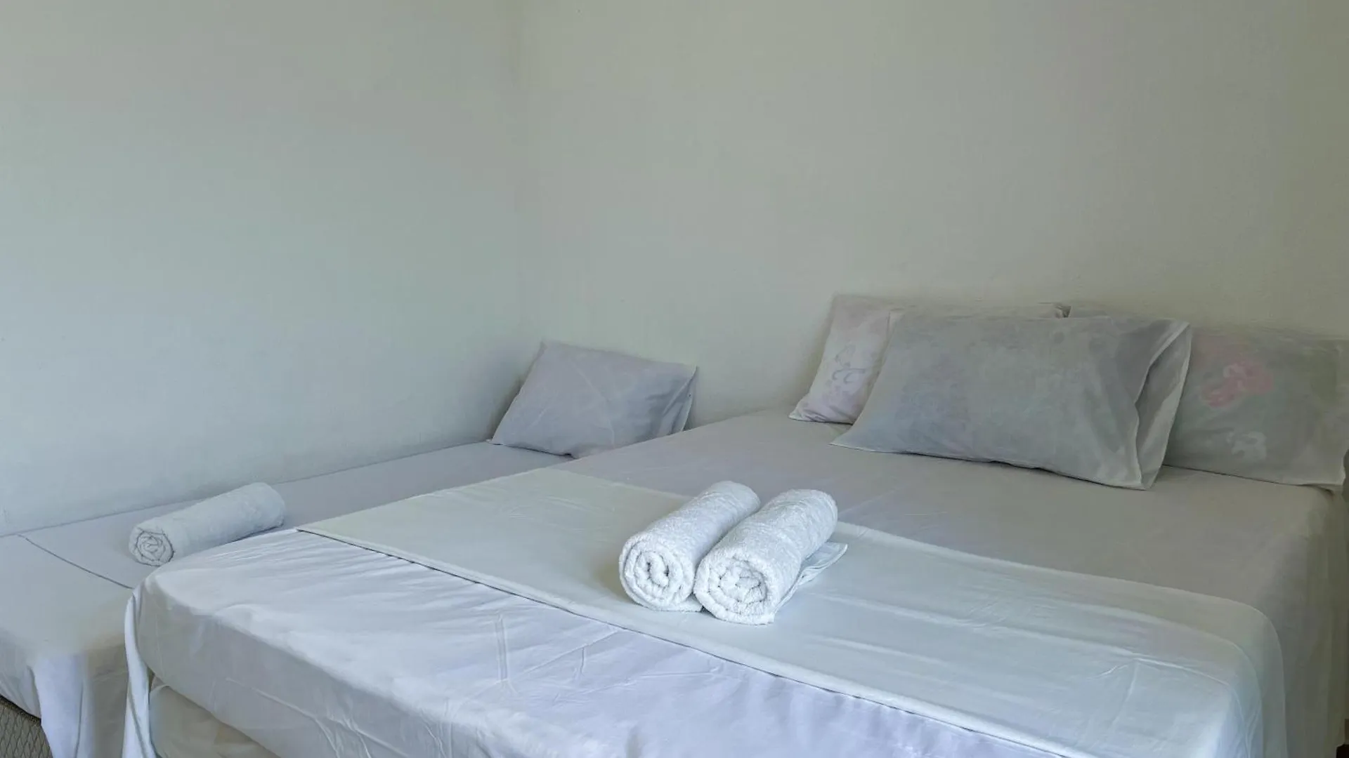 550M Da Praia; 2 Quartos; Wifi 300Mbs; Piscina; Churrasqueira; Estacionamento Gratuito 1 Carro بيت للعطل بورتو سيغورو