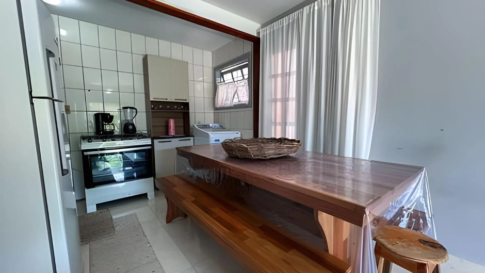 Tatil Evi 550M Da Praia; 2 Quartos; Wifi 300Mbs; Piscina; Churrasqueira; Estacionamento Gratuito 1 Carro Porto Seguro Brezilya