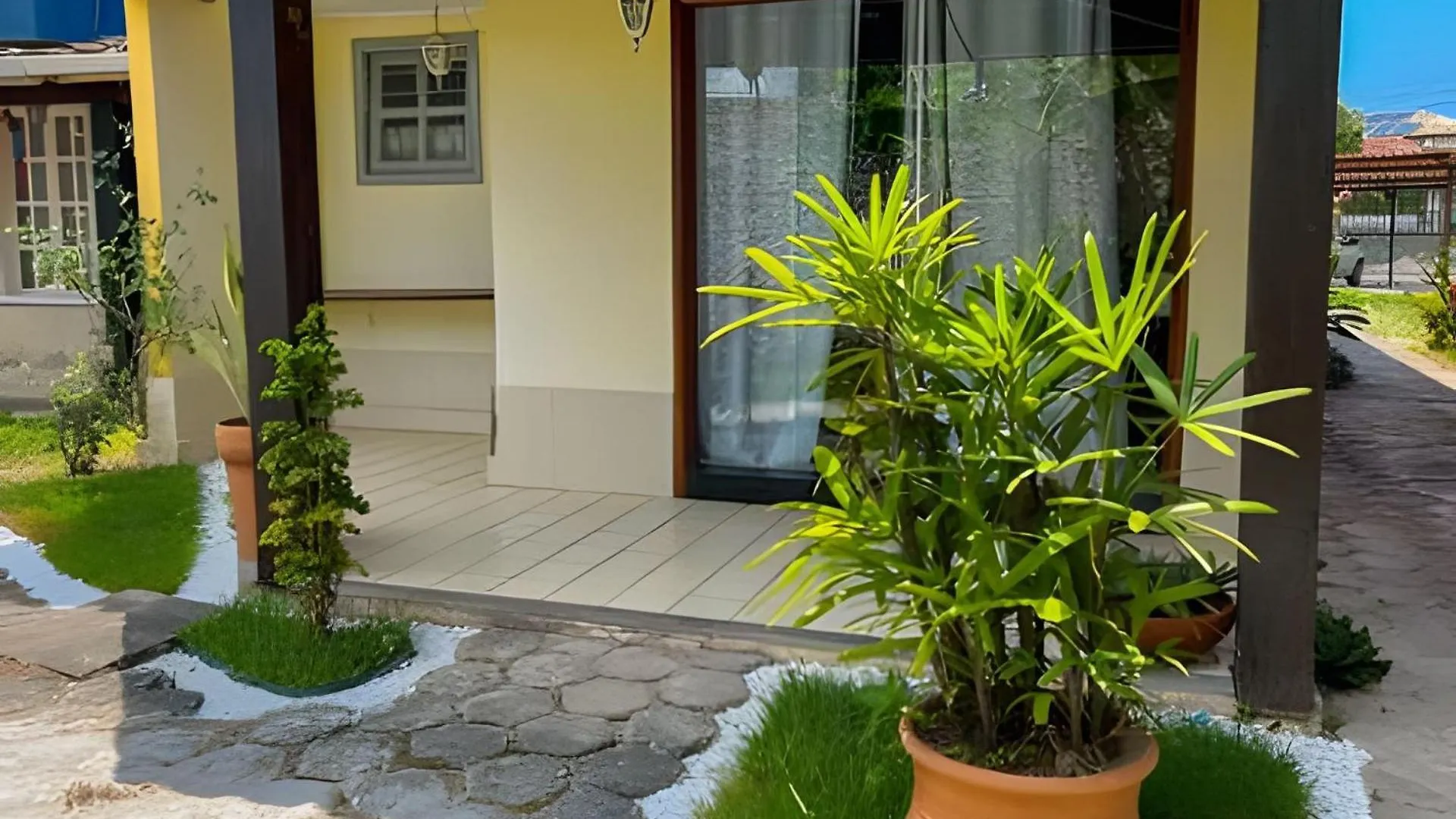 بيت للعطل 550M Da Praia; 2 Quartos; Wifi 300Mbs; Piscina; Churrasqueira; Estacionamento Gratuito 1 Carro