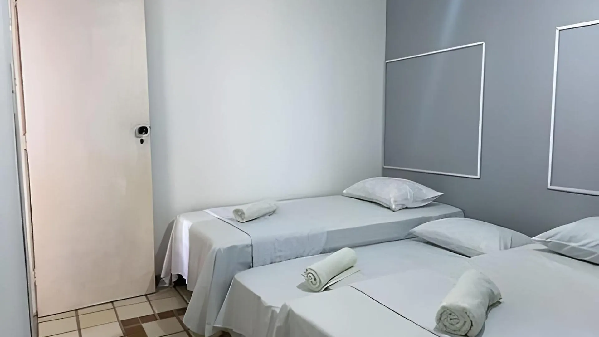 550M Da Praia; 2 Quartos; Wifi 300Mbs; Piscina; Churrasqueira; Estacionamento Gratuito 1 Carro بورتو سيغورو