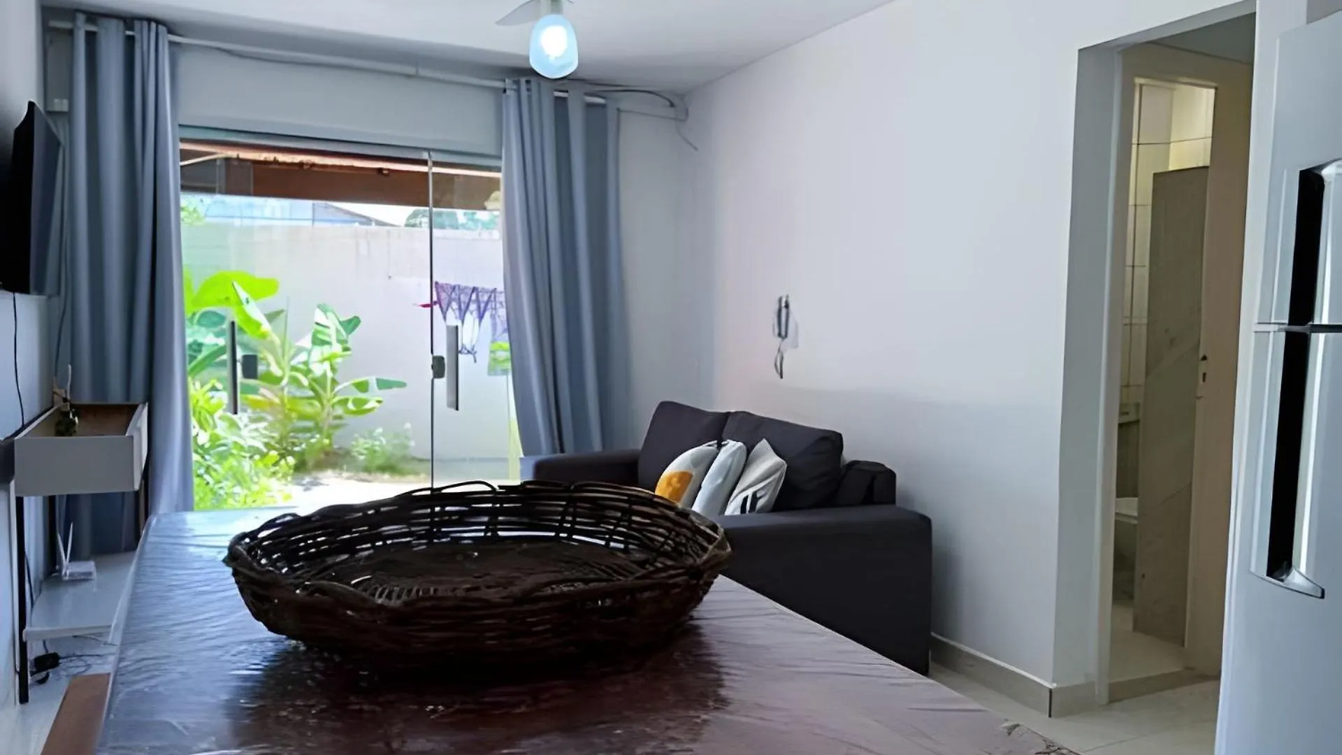 بيت للعطل 550M Da Praia; 2 Quartos; Wifi 300Mbs; Piscina; Churrasqueira; Estacionamento Gratuito 1 Carro