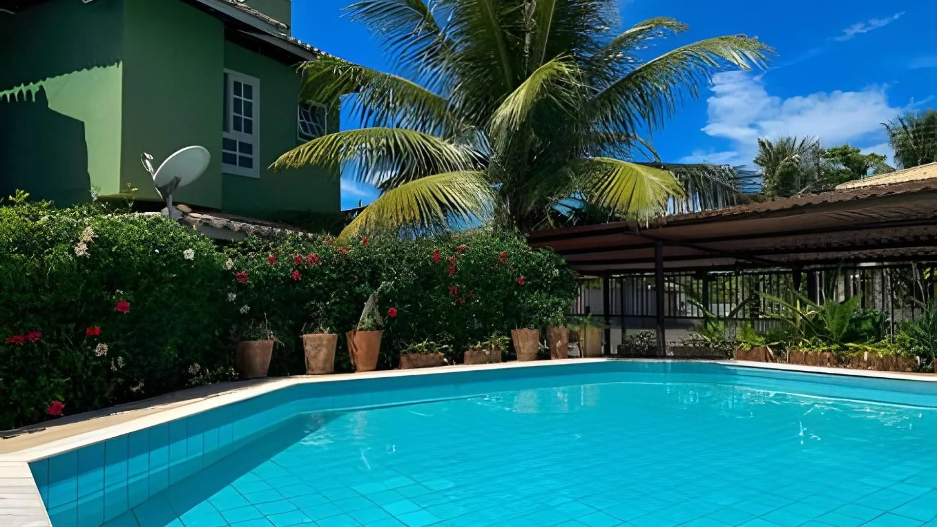550M Da Praia; 2 Quartos; Wifi 300Mbs; Piscina; Churrasqueira; Estacionamento Gratuito 1 Carro